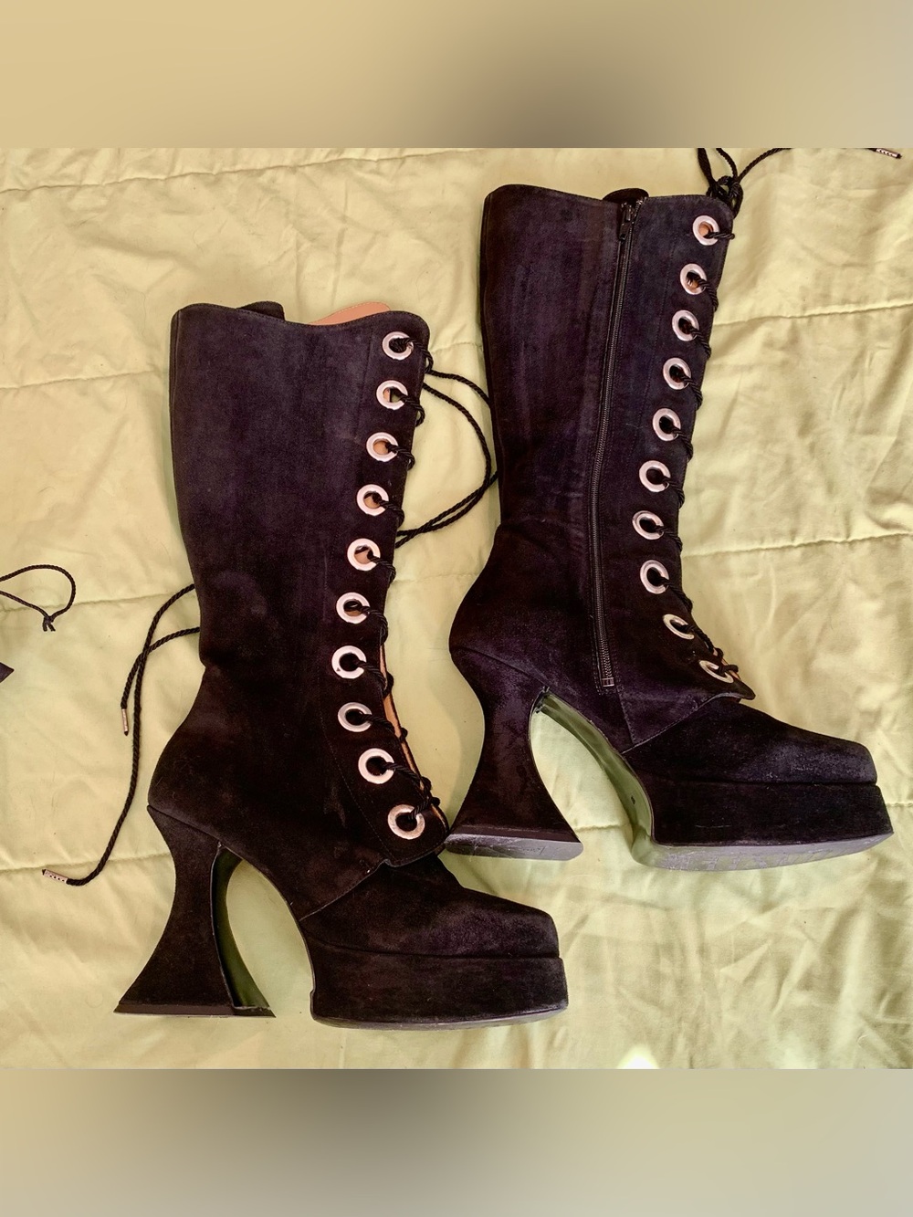 Fluevog Mega Munster SAMPLADELIC LACE-UP PLATFORM BOOTS - Picture 4 of 16